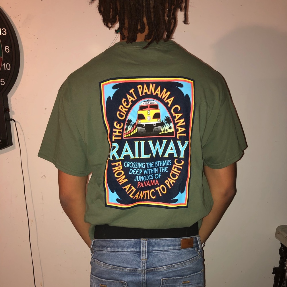 70s Style Green Shirt